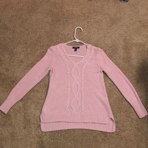 Pink v neck cable knit sweater